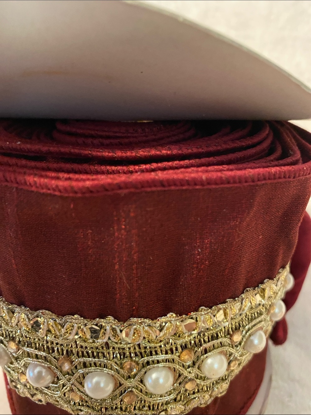 NEW Farrisilk Ribbon Santa’s Pearls Burgundy & Gold Pearl Wired Ribbon 5 yards - Picture 11 of 11